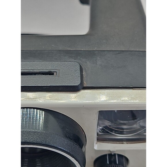 Vintage Polaroid SX-70 OneStep White Rainbow Stripe Land Camera (Untested) - Picture 9 of 16